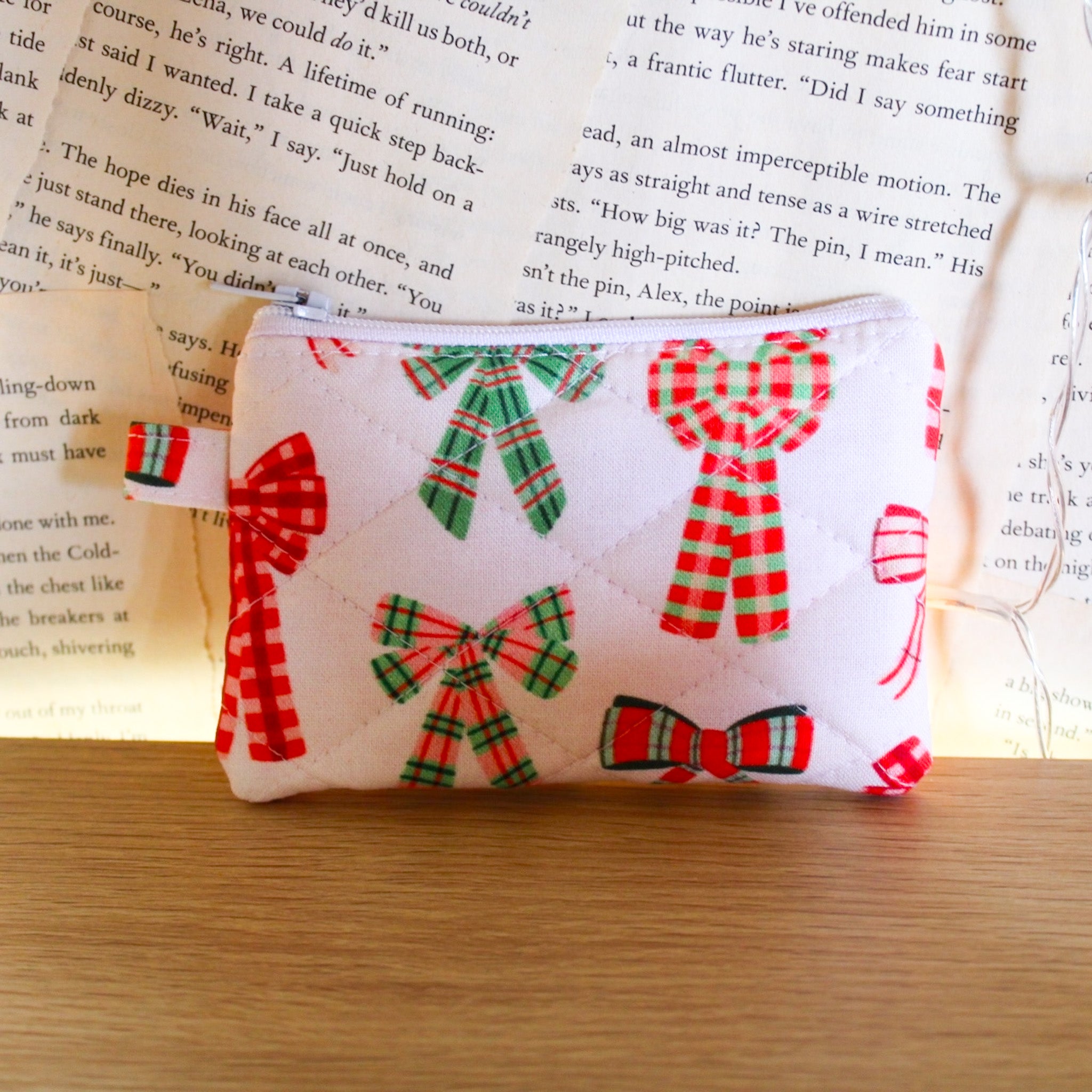 Bow Quilted Keychain Wallet Pouches