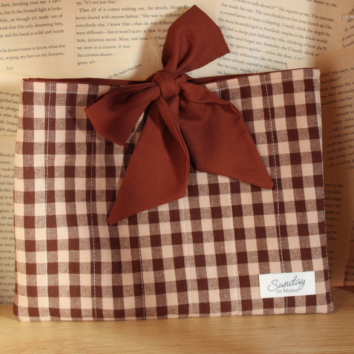 Brown Gingham Quilted Bow Book Sleeve